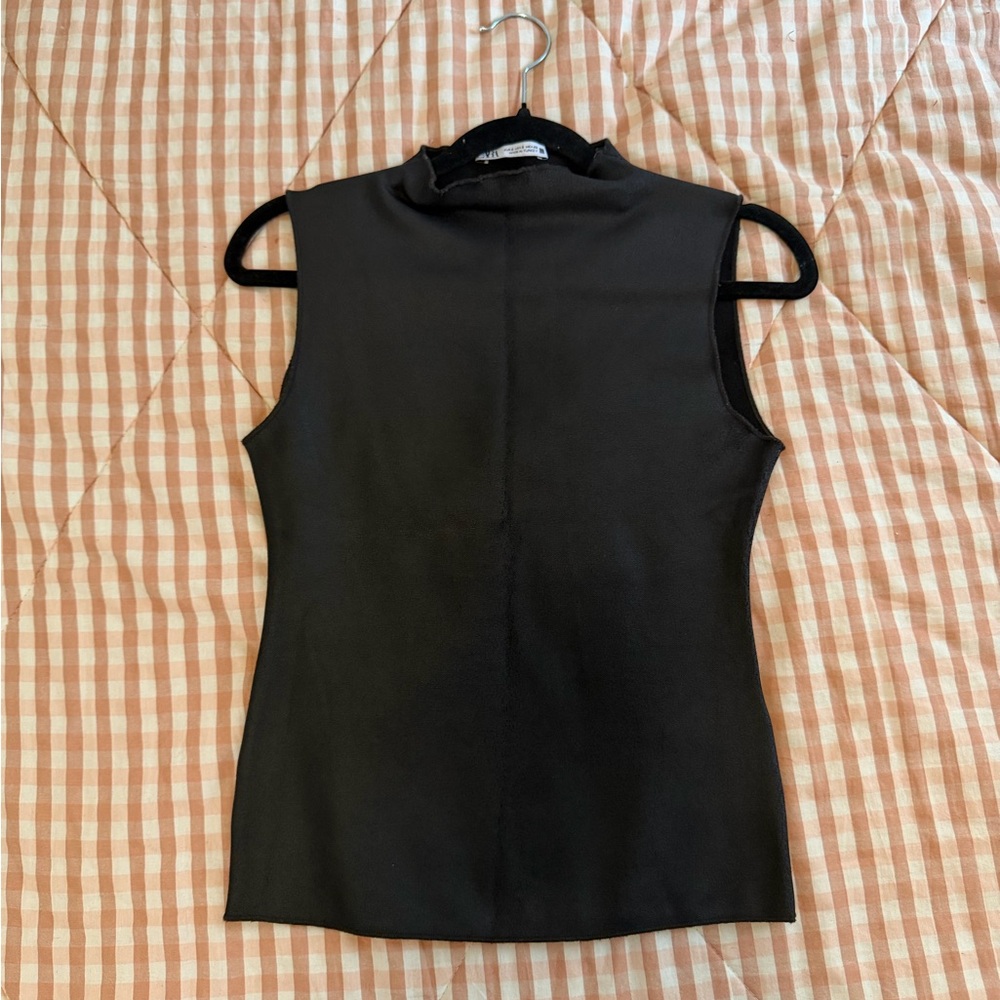 Zara Black High-Neck Tank Top